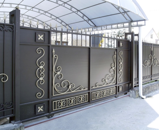 Металлические ворота в Лермонтове