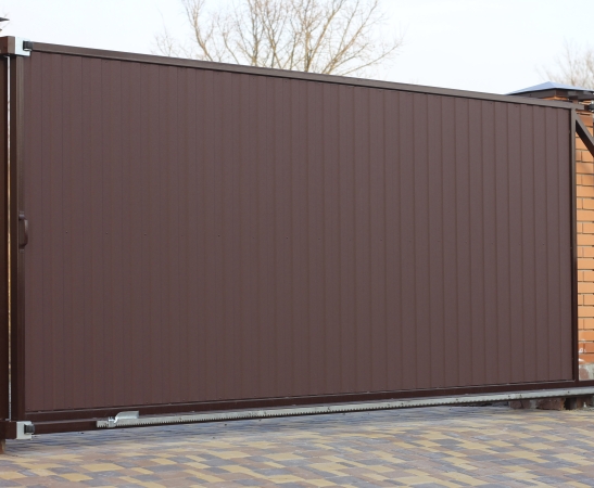 Откатные ворота в Лермонтове